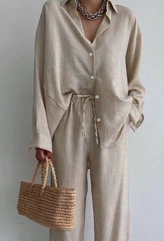 Two-Piece Pants Set - Retro Inspired Graphics